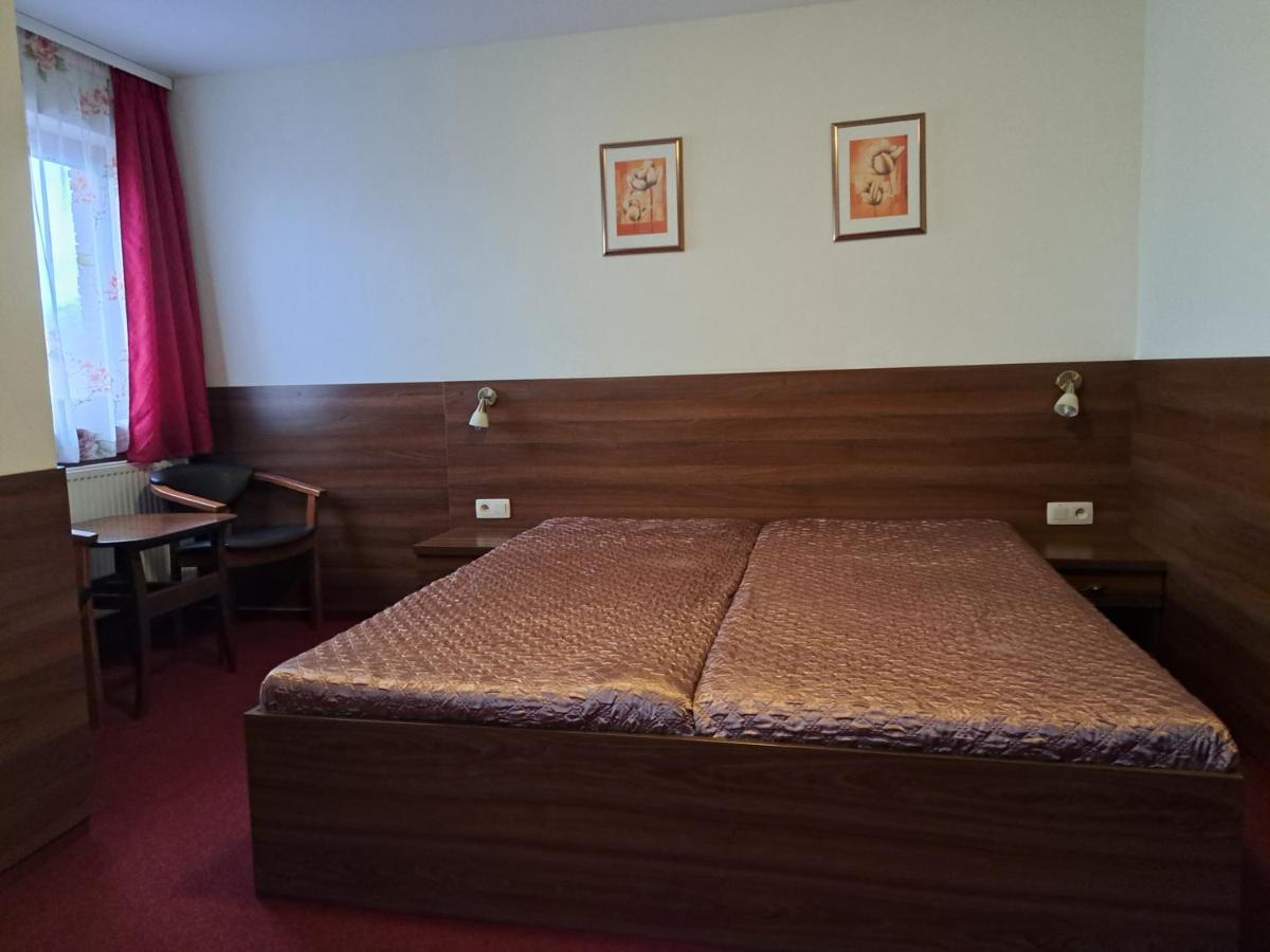 Penzion Kozak B&B Sebedražie Eksteriør billede