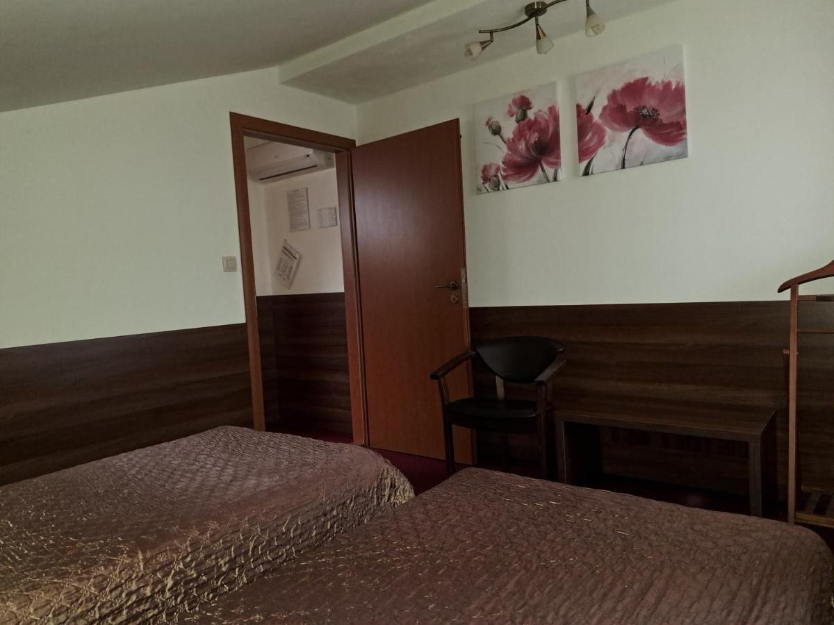 Penzion Kozak B&B Sebedražie Eksteriør billede